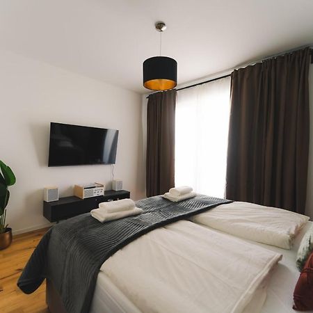 Triangle City Apartment II Vienne Extérieur photo
